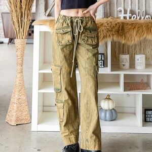 Oli & Hali Olive Cargo Pants